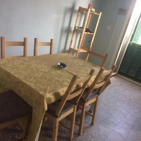 Apartment Spazioso Centro Geata